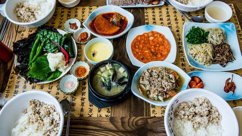 休闲食品：揭秘十大品牌背后的生产秘密